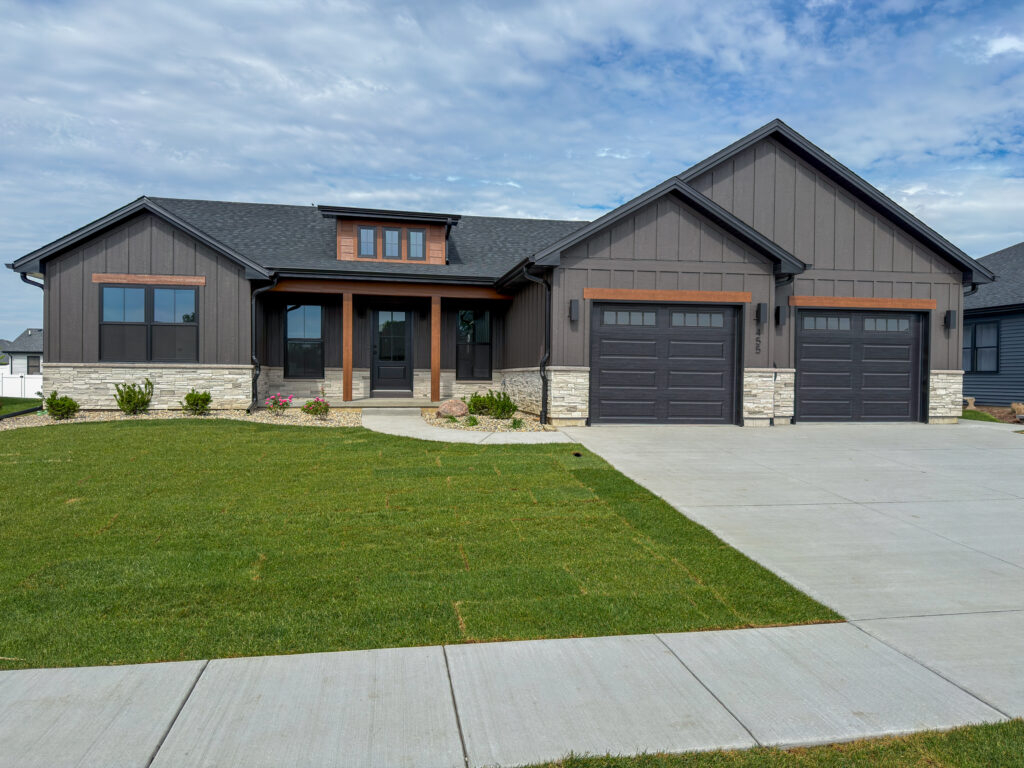 edgebrook modern custom home